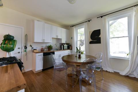 2945 N Ridgeway Ave, Chicago, IL 60618 photo 9