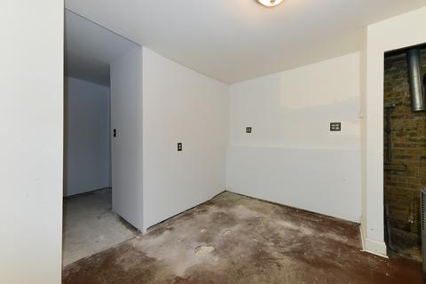 2945 N Ridgeway Ave, Chicago, IL 60618 photo 11