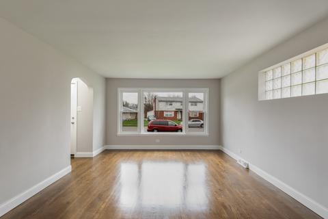 1024 E 156th Pl, Dolton, IL 60419 photo 4