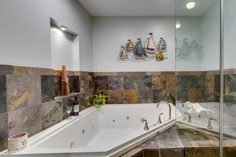 741 Becker Rd, Glenview, IL 60025 photo 23