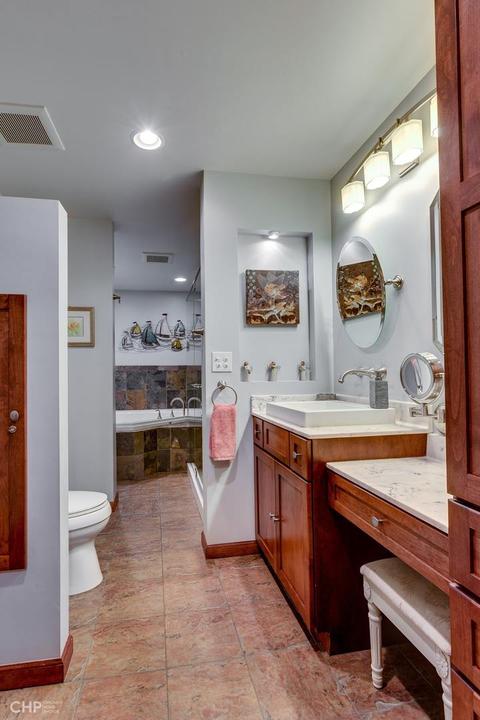741 Becker Rd, Glenview, IL 60025 photo 20