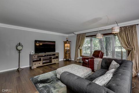 741 Becker Rd, Glenview, IL 60025 photo 12