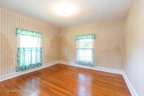 8 N108 Stevens Rd, Elgin, IL 60124 photo 15