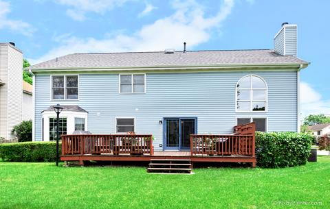 1000 Wakefield Dr, Elgin, IL 60120 photo 4