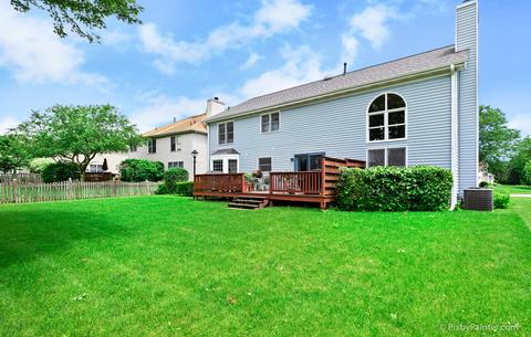 1000 Wakefield Dr, Elgin, IL 60120 photo 9
