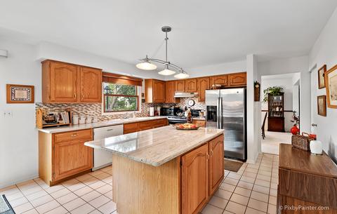 1000 Wakefield Dr, Elgin, IL 60120 photo 24