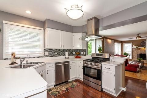 200 Arquilla Dr, Algonquin, IL 60102 photo 5