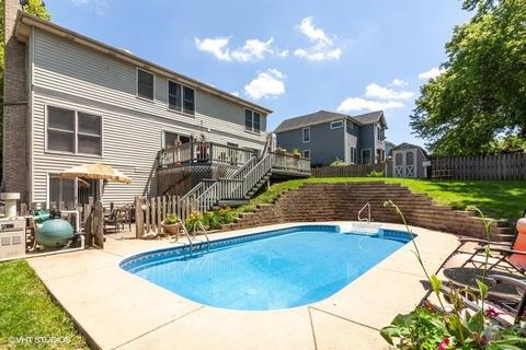 200 Arquilla Dr, Algonquin, IL 60102 photo 3