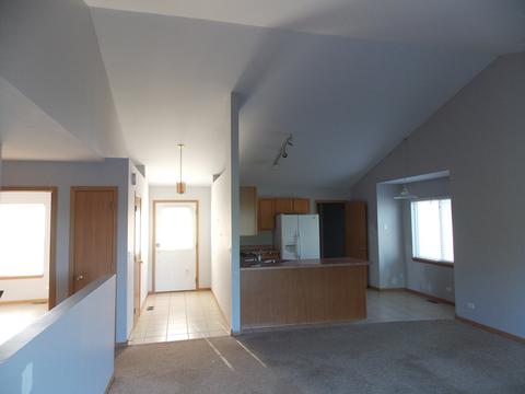 825 Casey Ln, Harvard, IL 60033 photo 9