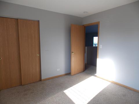825 Casey Ln, Harvard, IL 60033 photo 6