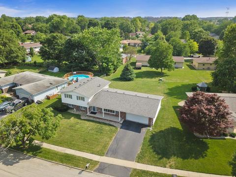 2807 Morningside Dr, Bloomington, IL 61704 photo 24
