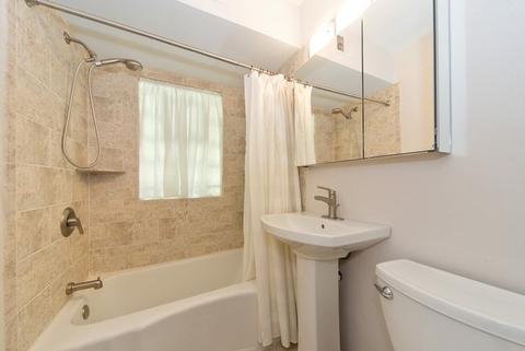 1615 Greenleaf Ave, Des Plaines, IL 60018 photo 9