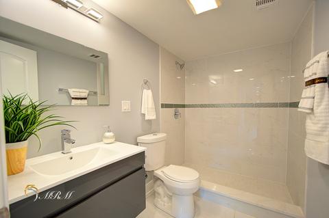 701 Pine St, Deerfield, IL 60015 photo 9