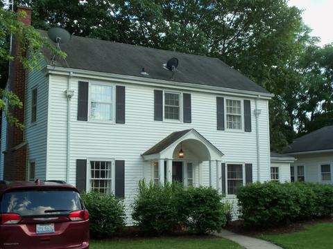 417 E Main St, Morris, IL 60450 photo 2