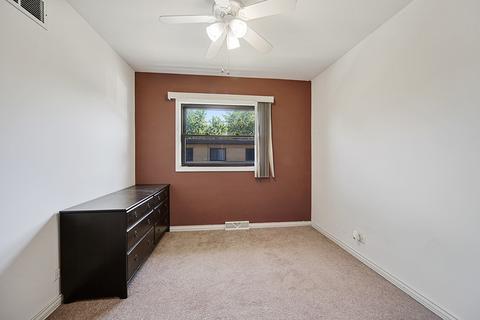637 Maple Ct, Mount Prospect, IL 60056 photo 10