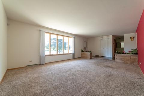 17263 William St, Lansing, IL 60438 photo 4