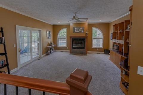 1301 Crown Ct, Bloomington, IL 61704 photo 11