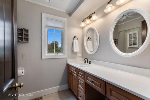 517 S Summit St, Wheaton, IL 60187 photo 16