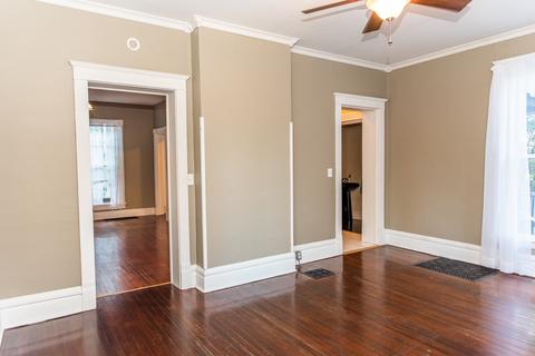 611 E 2nd St, Dixon, IL 61021 photo 7