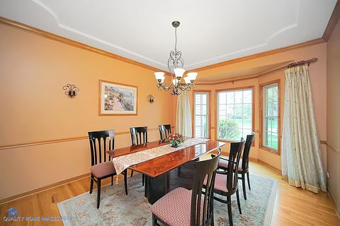 1940 Gardner Cir E, Aurora, IL 60503 photo 4