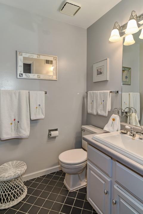 220 Windsor Ln #C, Willowbrook, IL 60527 photo 11