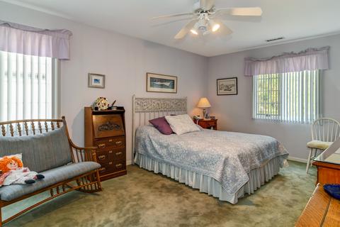 220 Windsor Ln #C, Willowbrook, IL 60527 photo 8