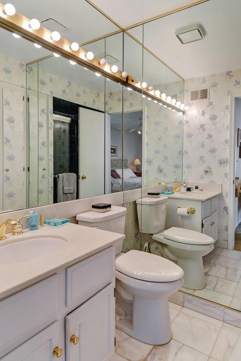 220 Windsor Ln #C, Willowbrook, IL 60527 photo 9