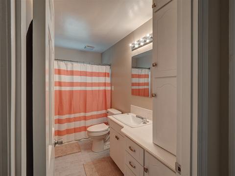 201 Crescent St, Colfax, IL 61728 photo 23