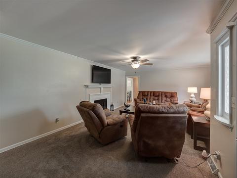 201 Crescent St, Colfax, IL 61728 photo 7