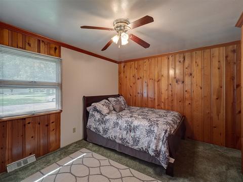 201 Crescent St, Colfax, IL 61728 photo 24