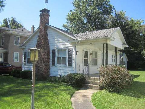 118 E Adams Ave, Watseka, IL 60970 photo 1