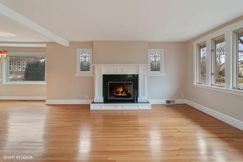 447 Loudon Rd, Riverside, IL 60546 photo 3