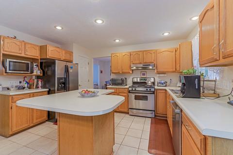 2 Scenic, Bloomington, IL 61701 photo 11