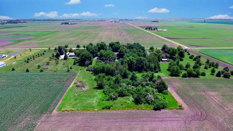 1870 W Scully Rd, Dwight, IL 60420 photo 17
