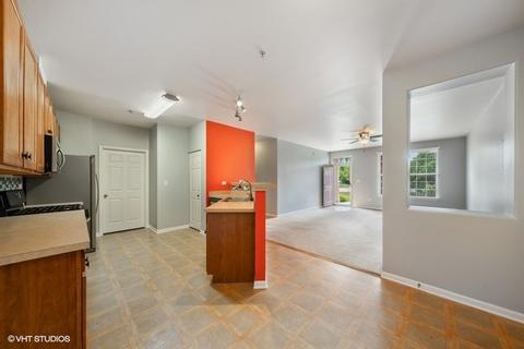 7421 Claridge Dr #H, Bridgeview, IL 60455 photo 3