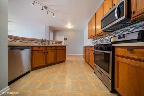 7421 Claridge Dr #H, Bridgeview, IL 60455 photo 4