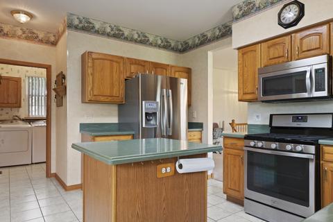 21409 W Juniper Ln, Plainfield, IL 60544 photo 4