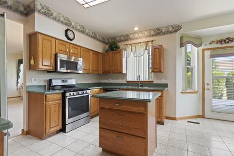 21409 W Juniper Ln, Plainfield, IL 60544 photo 3