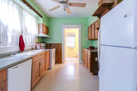 148 E Wing St, Bement, IL 61813 photo 11