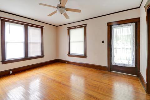148 E Wing St, Bement, IL 61813 photo 6