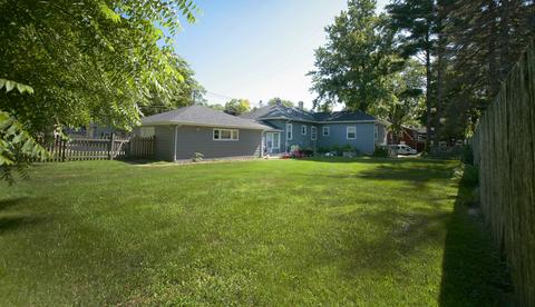 1056 Augusta Ave, Elgin, IL 60120 photo 23
