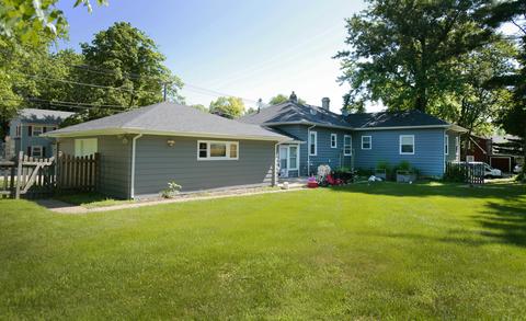 1056 Augusta Ave, Elgin, IL 60120 photo 22