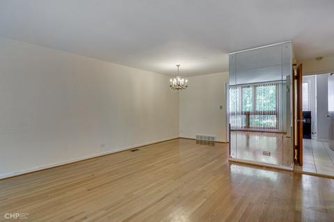 919 E 54th Pl, Chicago, IL 60615 photo 2