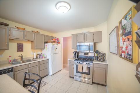 1604 Brittany Ct #A2, Wheeling, IL 60090 photo 10