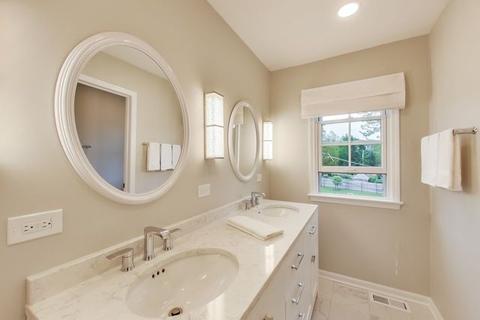 2775 Grace Rd, Northbrook, IL 60062 photo 18