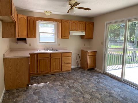 210 E Bullard St, Forrest, IL 61741 photo 2