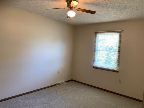 210 E Bullard St, Forrest, IL 61741 photo 9