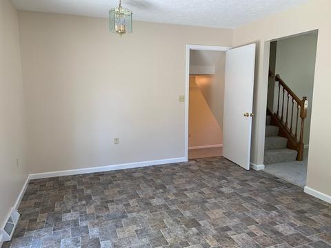 210 E Bullard St, Forrest, IL 61741 photo 4