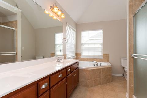 26828 Ashgate Xing, Plainfield, IL 60585 photo 8