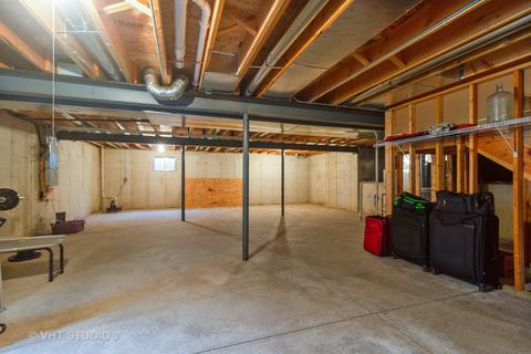 1435 E Cap Cir, Bourbonnais, IL 60914 photo 18